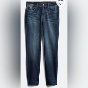 Judy Blue Adelene- Mid Rise Girlfriend Jean